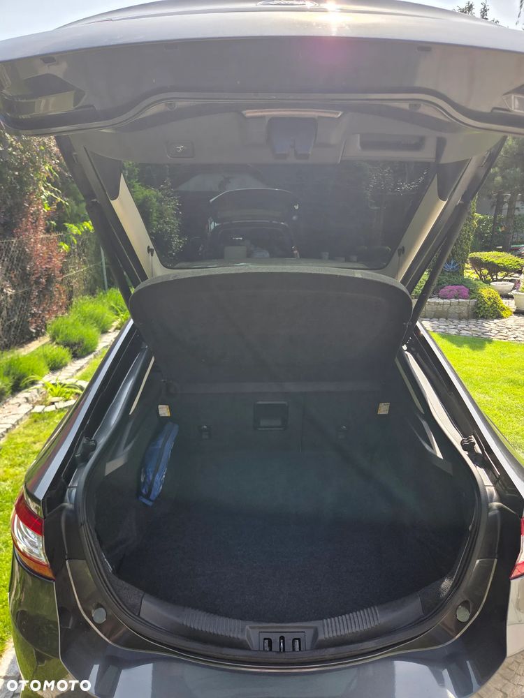 Ford Mondeo 2.0 TDCi Titanium PowerShift - 13