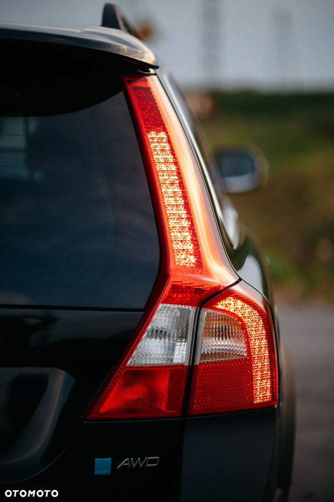 Volvo XC 70 D3 AWD Summum - 22