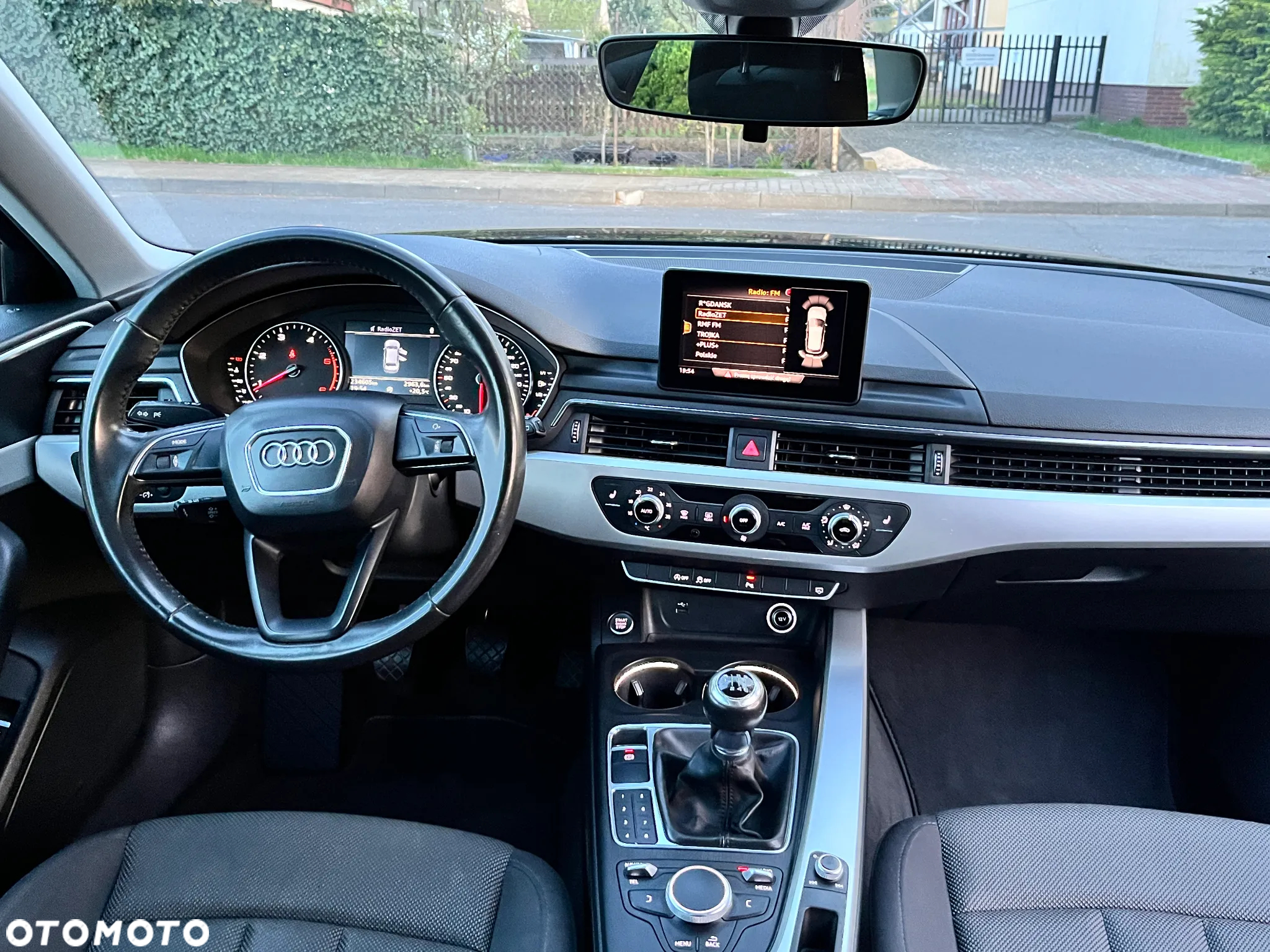 Audi A4 Avant 2.0 TDI ultra - 4