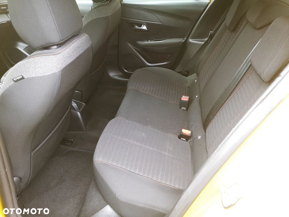 Peugeot 208 PureTech 75 Allure - 28