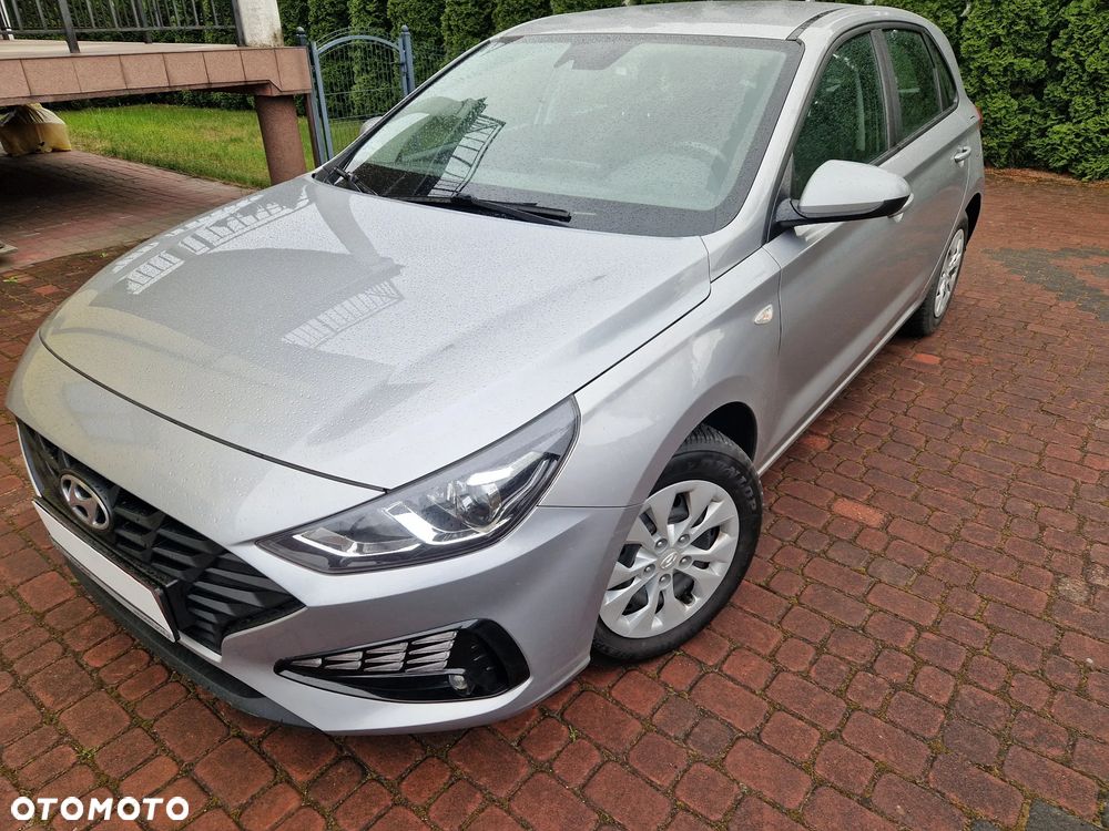 Hyundai i30 1.5 DPI Classic +