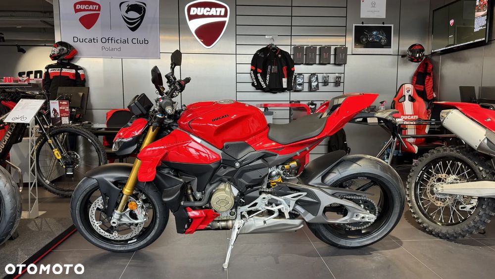 Ducati Streetfighter V4 - 4