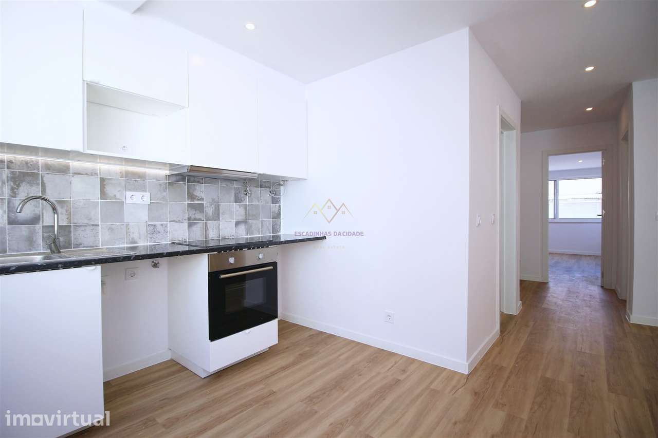 Apartamento T2 remodelado proximo Loja do Cidadão Queluz - Grande imagem: 4/22