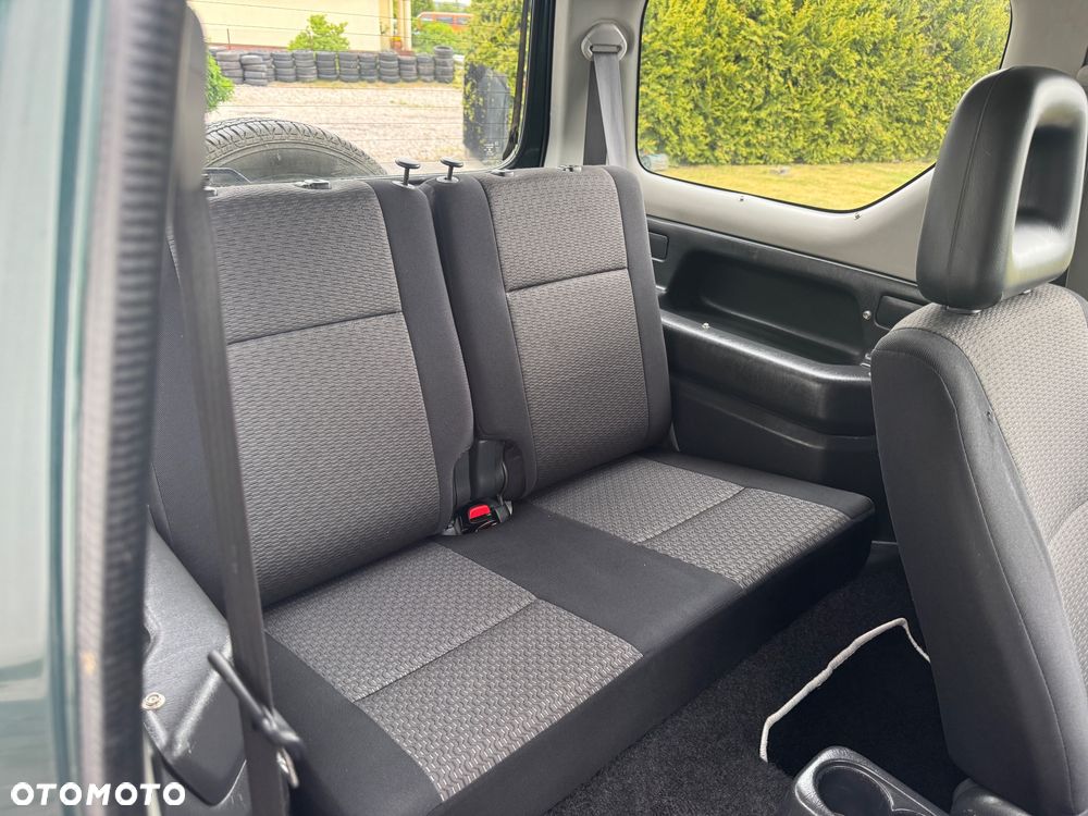 Suzuki Jimny 1.5 DDiS Club - 13