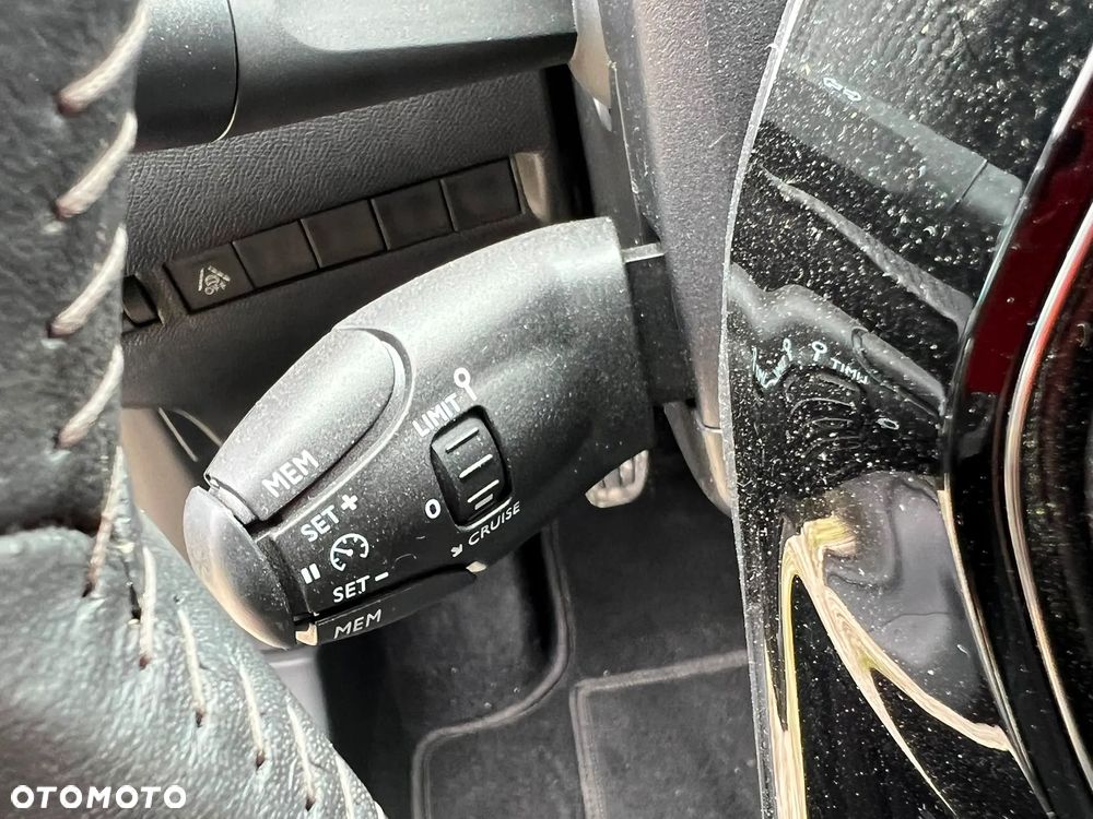 Peugeot 208 PureTech 110 Stop & Start Tech Edition - 25