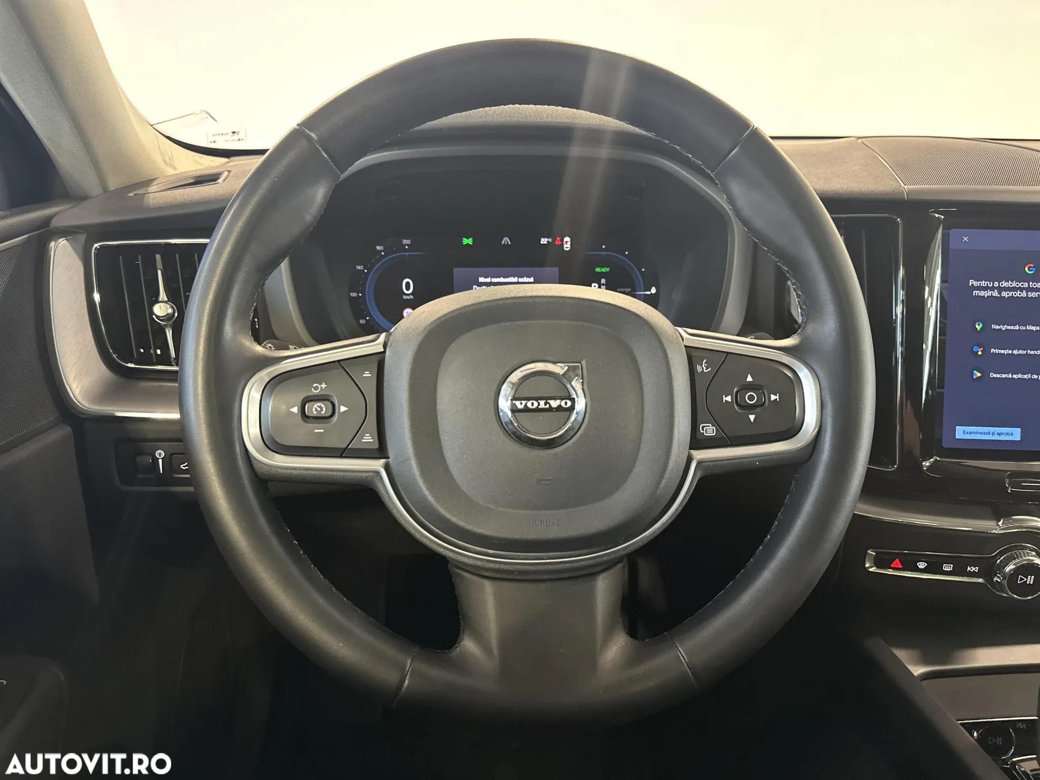 Volvo XC 60 T6 AWD Recharge Geartronic Inscription - 16