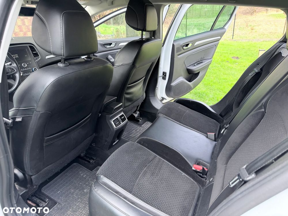 Renault Megane 1.2 Energy TCe Intens - 16