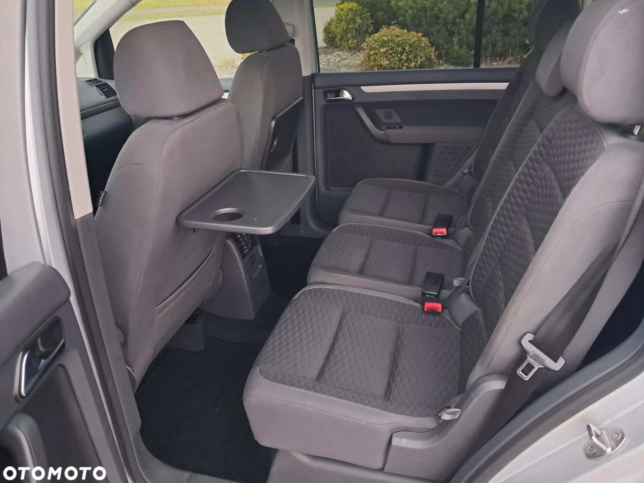 Volkswagen Touran 1.9 TDI DPF Highline - 12