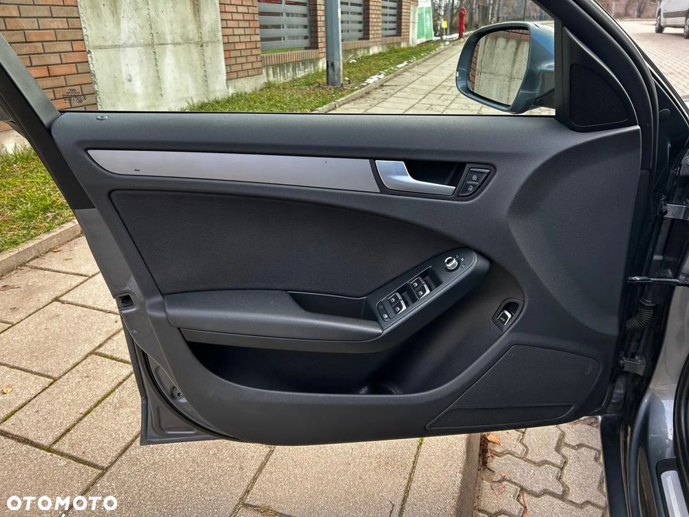 Audi A4 Limousine 2.0 TDI DPF S line Sportpaket - 25