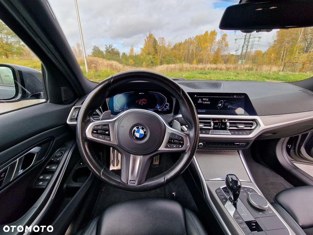 BMW Seria 3 330e M Sport sport - 13