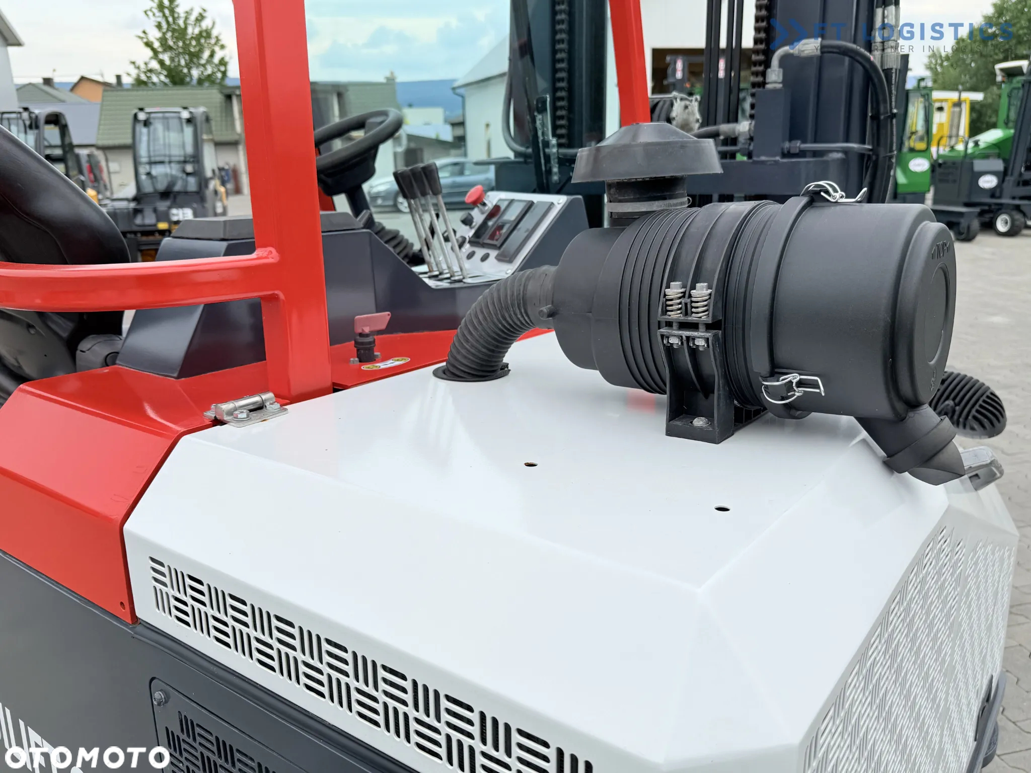 Combilift Combilift C3000CB-TRIPLEX 6000mm -2016 ROK- / JEDYNIE 2161 MTH / WOLNY SKOK / POZYCJONER WIDEŁ / DIESEL - 14