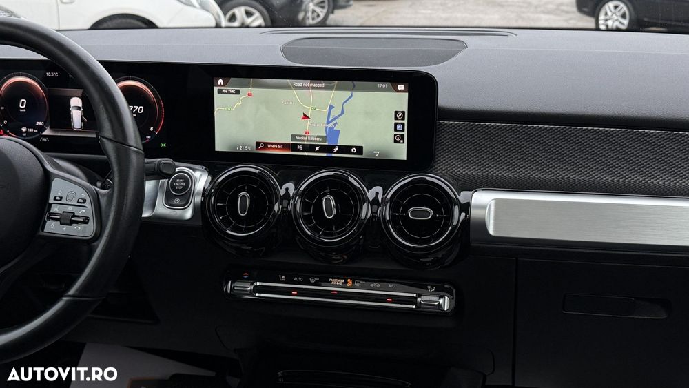 Mercedes-Benz GLB - 15