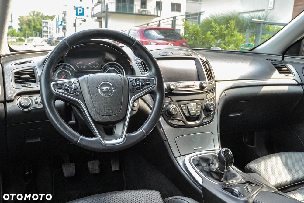 Opel Insignia - 9