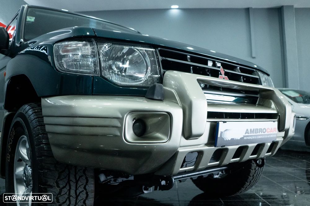 Mitsubishi Pajero - 5