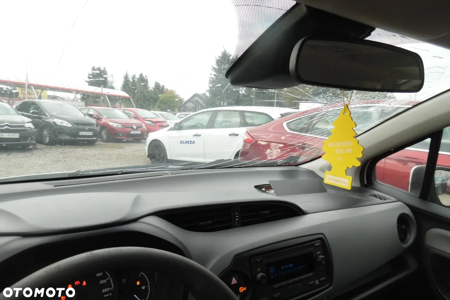 Toyota Yaris 1.0 Active EU6 - 8