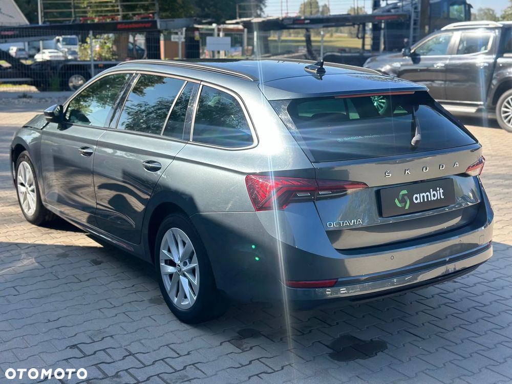 Skoda Octavia - 7