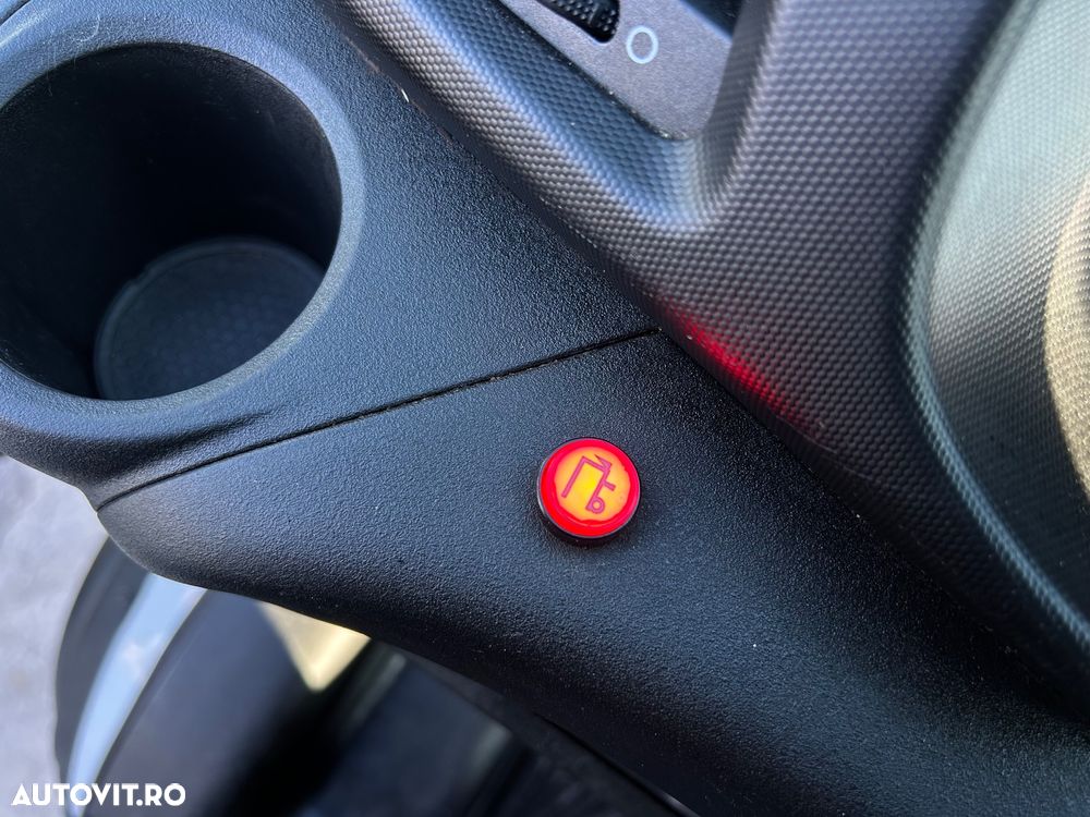 Iveco Daily BOX 8 EUROPALETI LIFT AXA DUBLA SPATE - 29