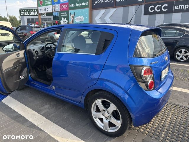 Chevrolet Aveo 1.6 LTZ - 14