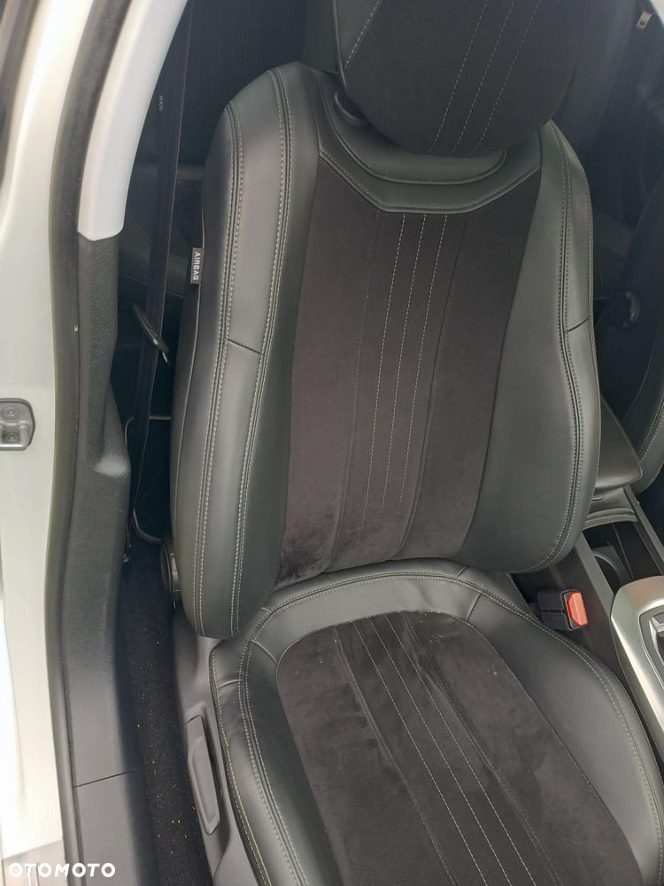 Peugeot 308 BlueHDi 150 Automatik Stop & Start Allure - 8