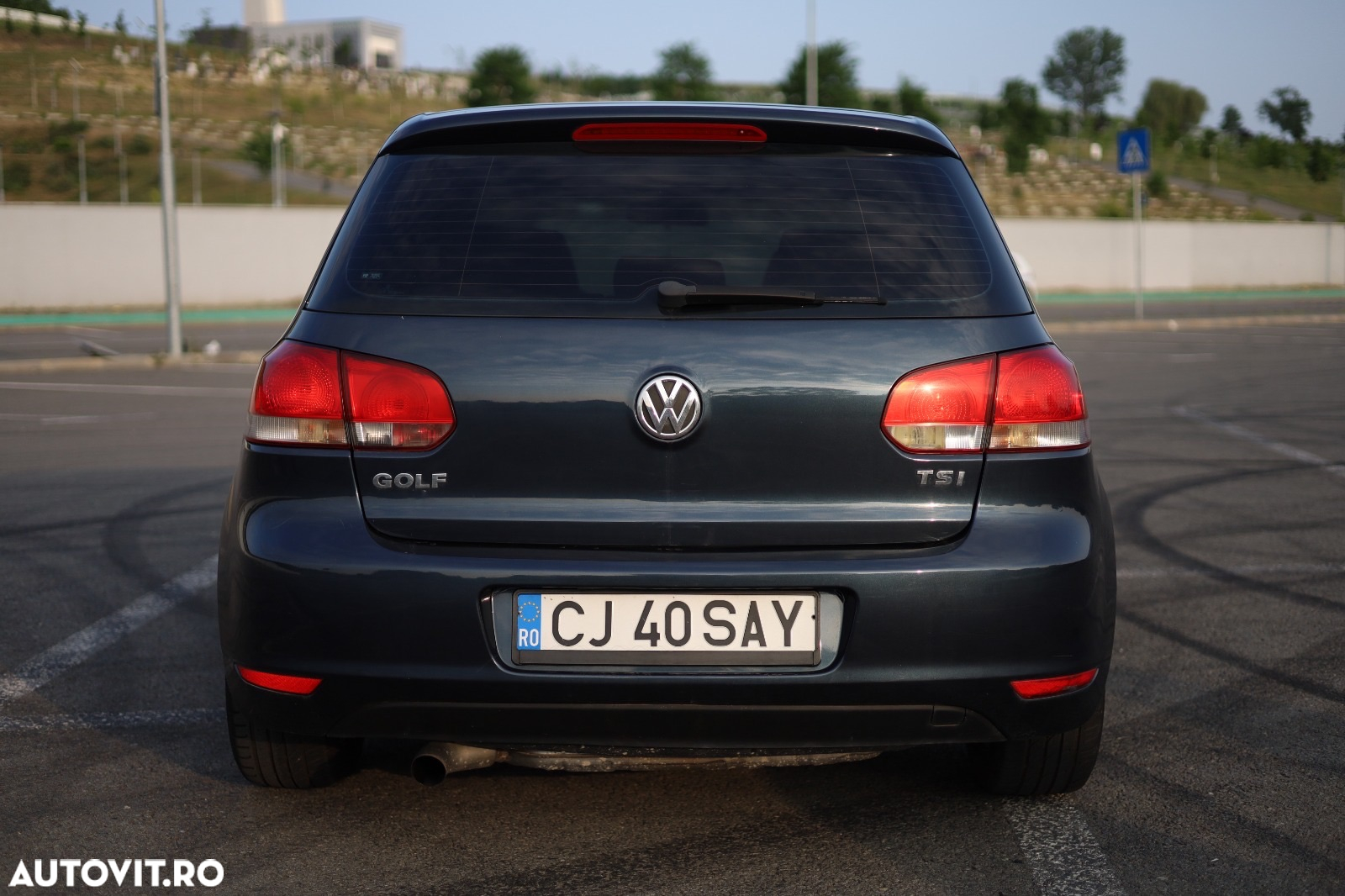 Volkswagen Golf - 4