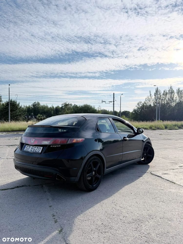 Honda Civic 1.8 Comfort - 5