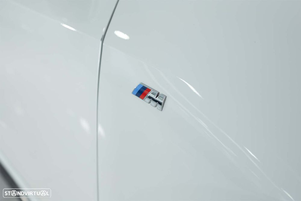 BMW iX1 xDrive30 Pack Desportivo M - 13