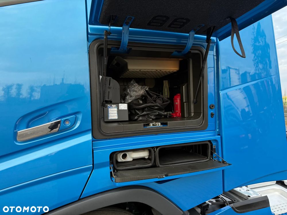 Volvo FH 16 750/RETARDER/SKÓRY/NAVI/XENON/ON1200 L/SPROWADZONY - 24