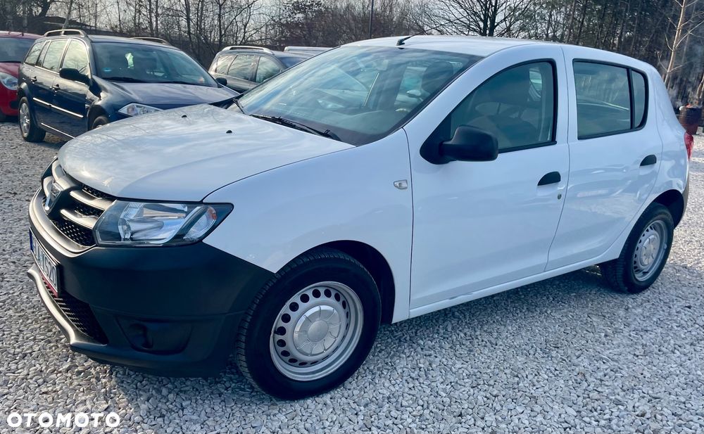 Dacia Sandero 1.2 16V - 12