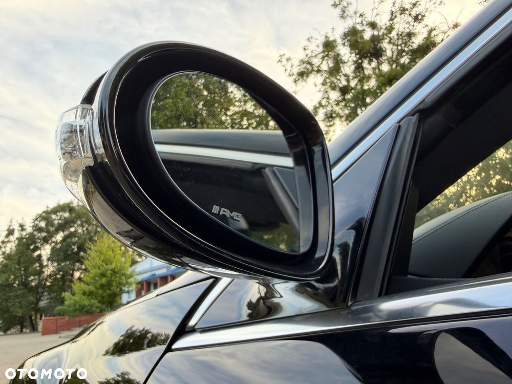 Mercedes-Benz CL 63 AMG 7G-TRONIC - 23