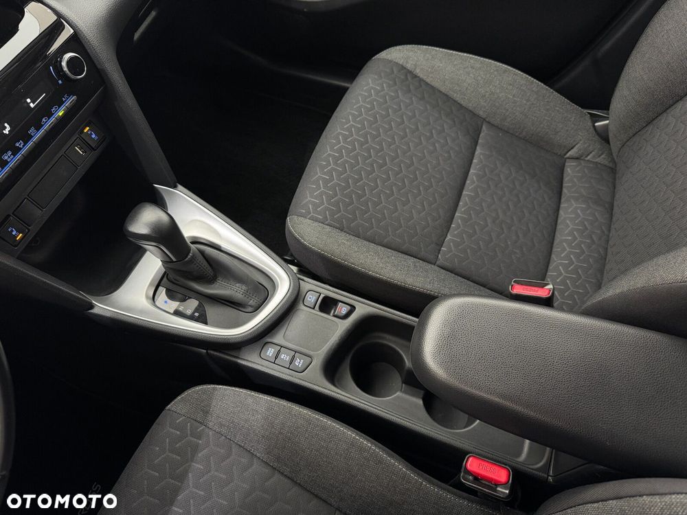 Toyota Yaris Cross Hybrid 1.5 Comfort - 25