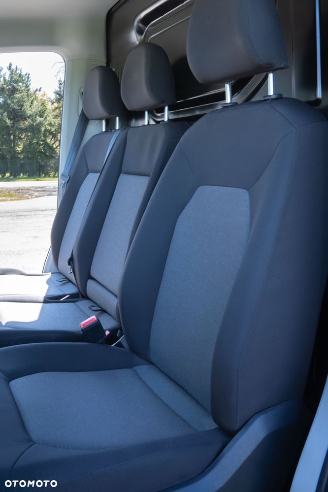 Volkswagen CRAFTER - 11