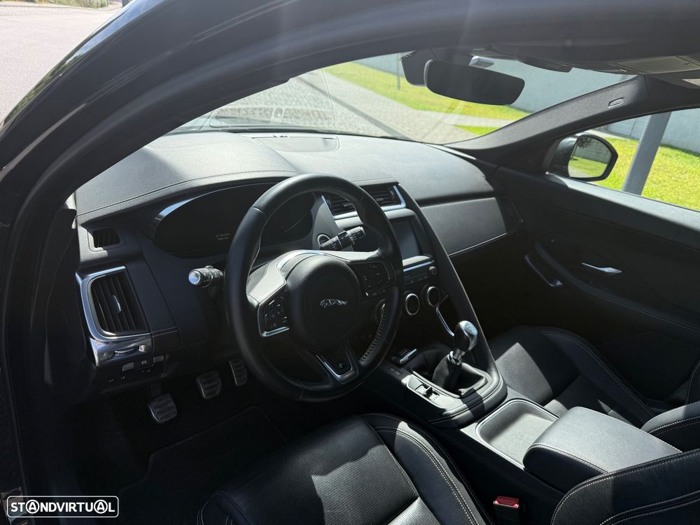 Jaguar E-Pace 2.0 i4D R-Dynamic S - 8
