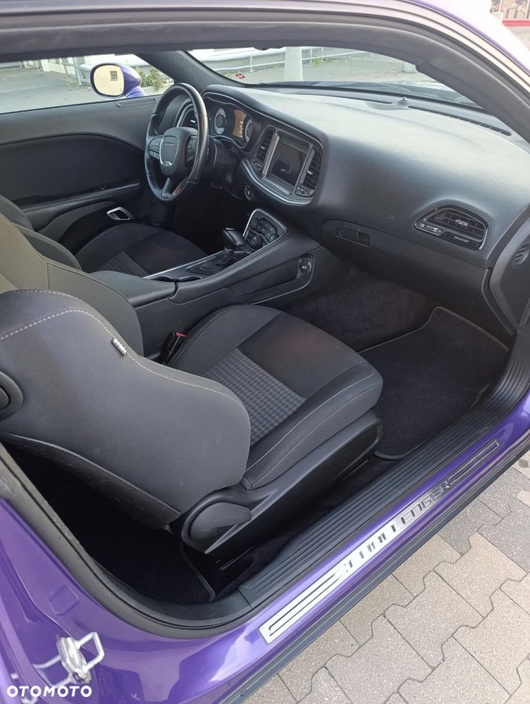 Dodge Challenger 5.7 R/T Shaker - 9