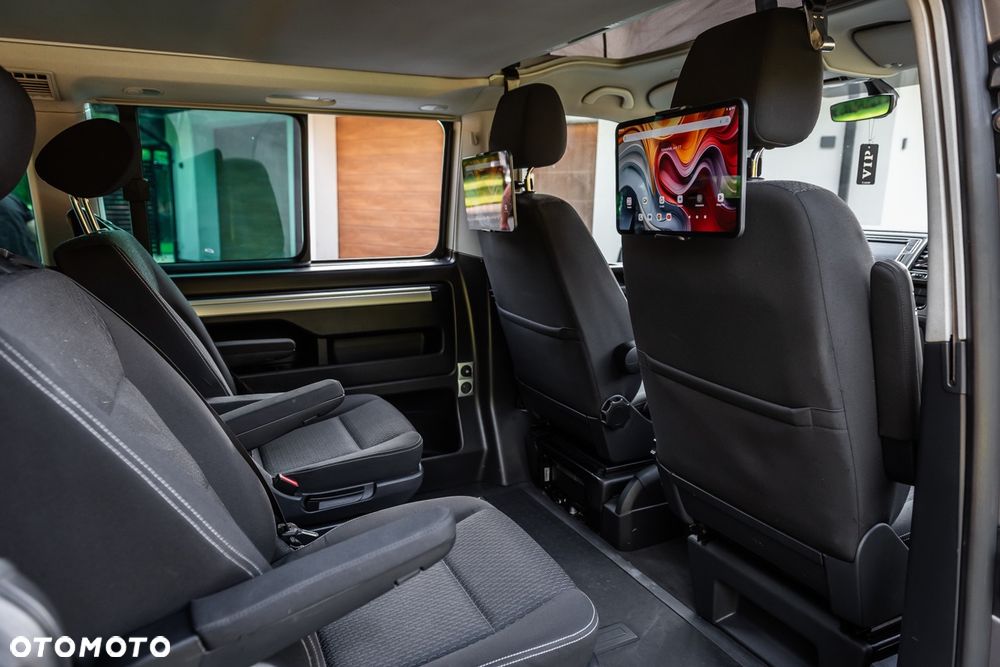 Volkswagen California - 12