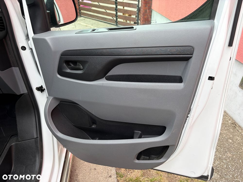 Toyota ProAce - 15