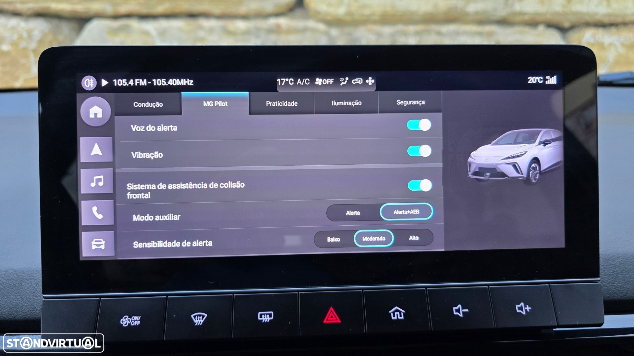 MG MG4 64 kWh Luxury - 25