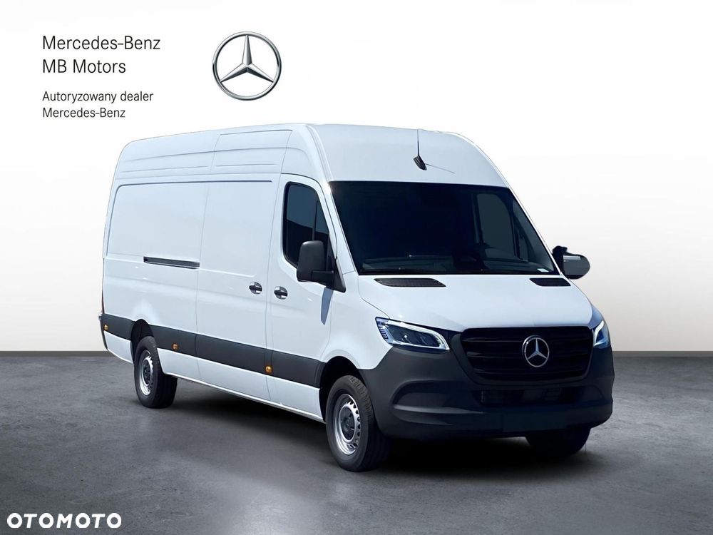 Mercedes-Benz Sprinter - 2