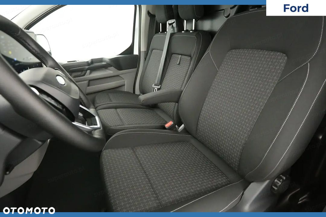 Ford Transit Custom L2H1 300 Trend A8 2.0 136KM - 7