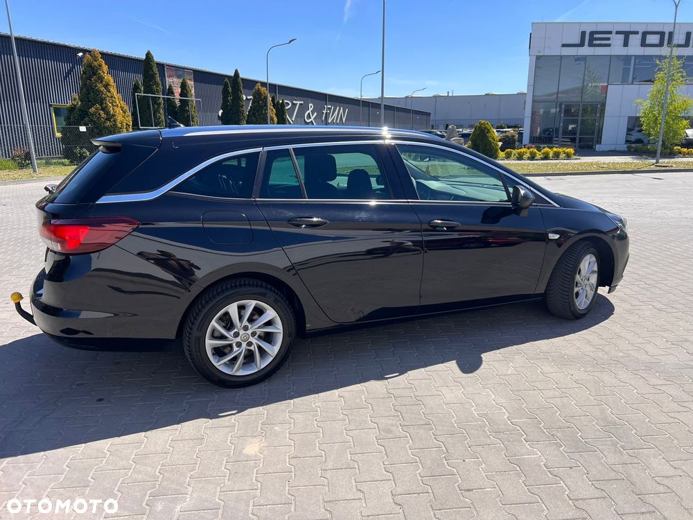 Opel Astra 1.6 D Start/Stop Automatik Ultimate - 4