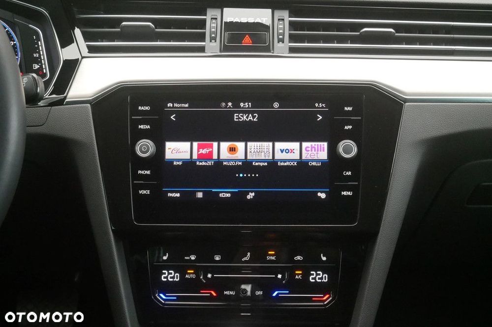 Volkswagen Passat Variant 2.0 TSI Elegance DSG - 10