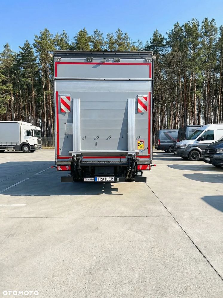 Mercedes-Benz 1836 - 10