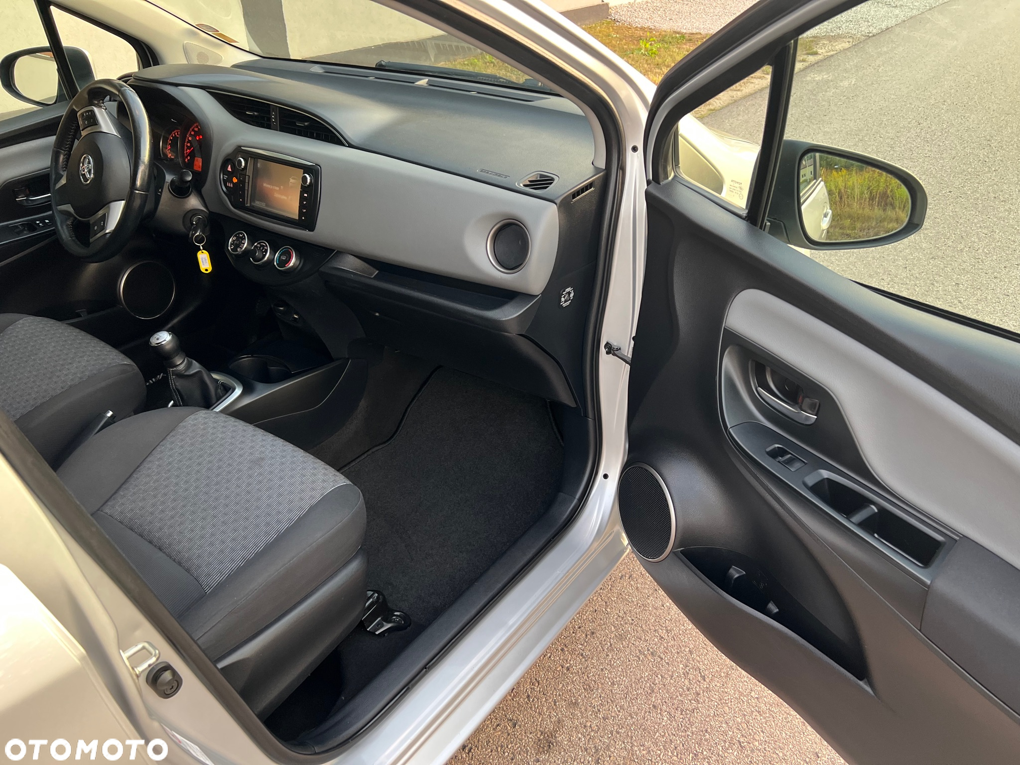 Toyota Yaris 1.0 VVT-i Life - 30