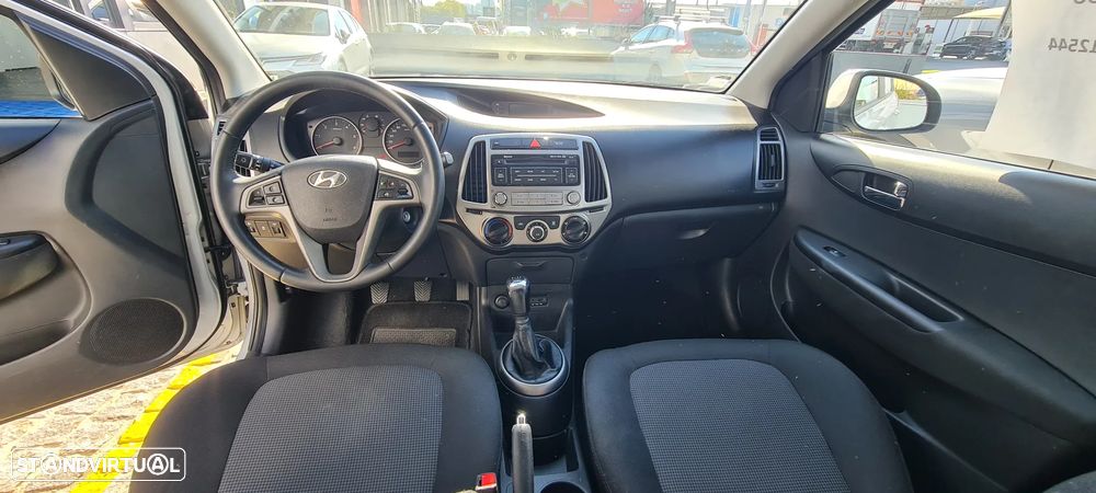 Hyundai i20 1.1 CRDi One - 6