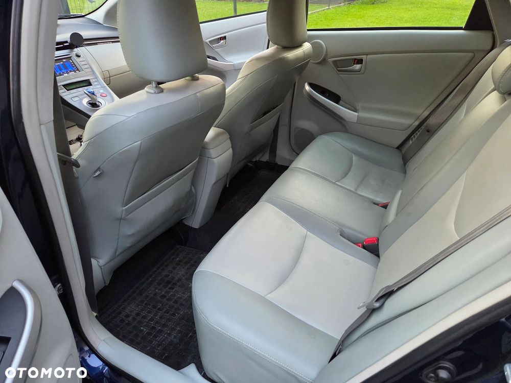 Toyota Prius - 7