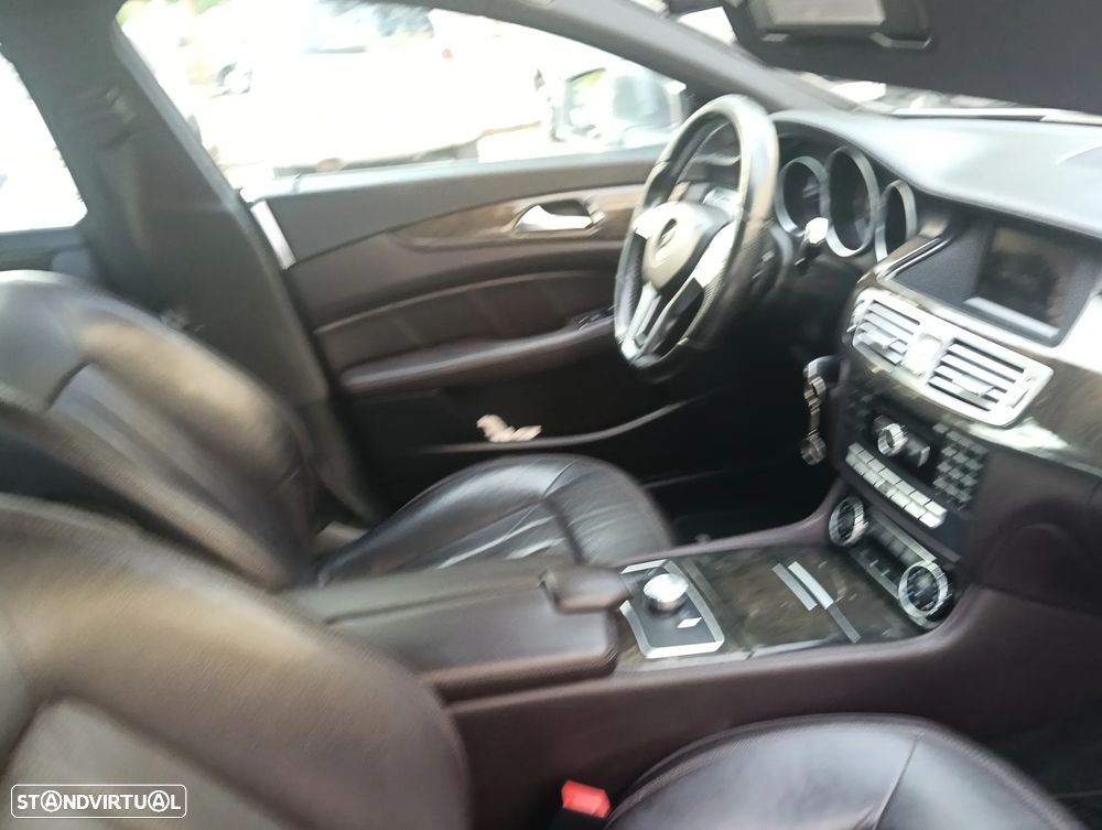 Mercedes-Benz CLS 350 CDI DPF BlueEFFICIENCY 7G-TRONIC - 7