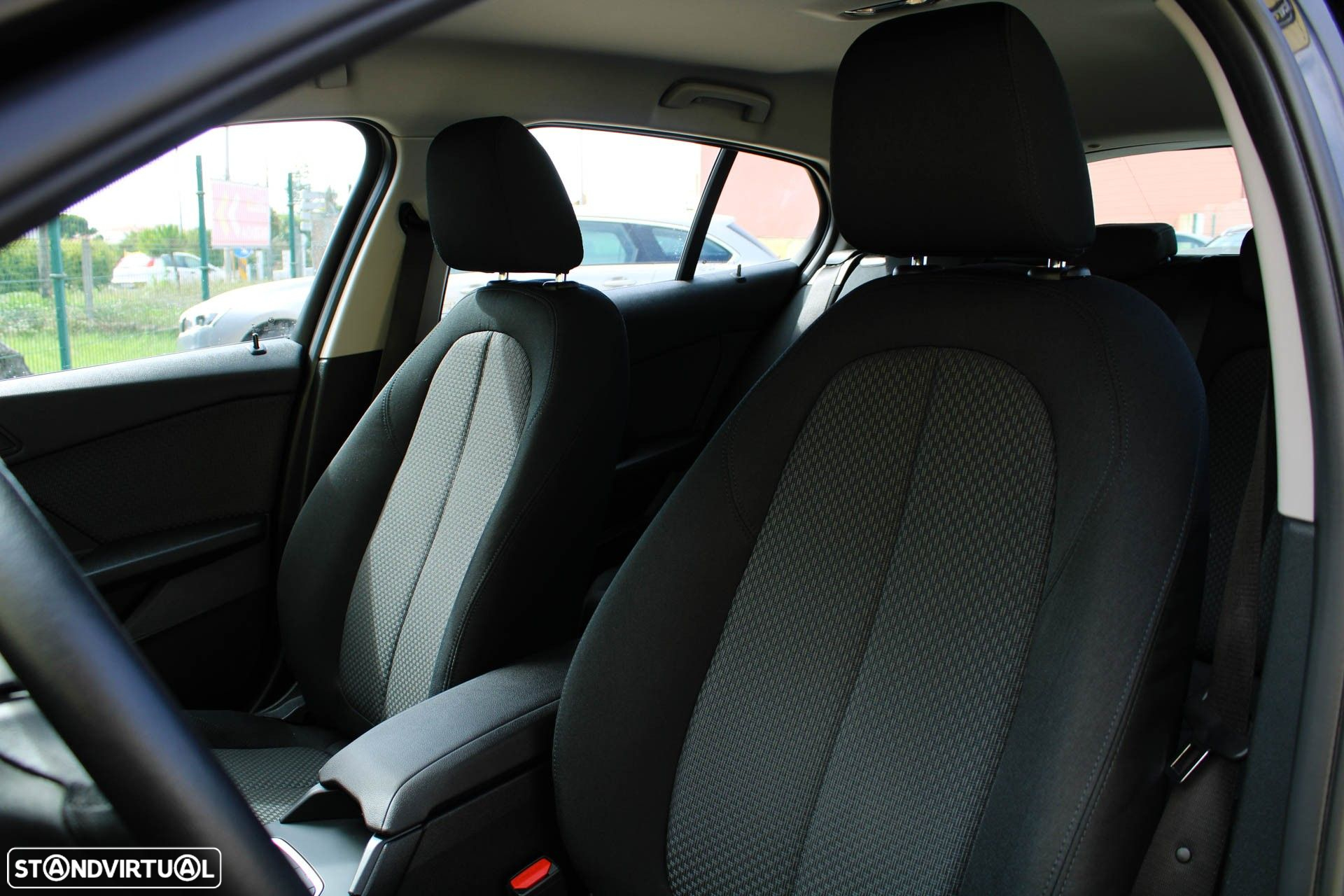 BMW 116 d Advantage Auto - 25