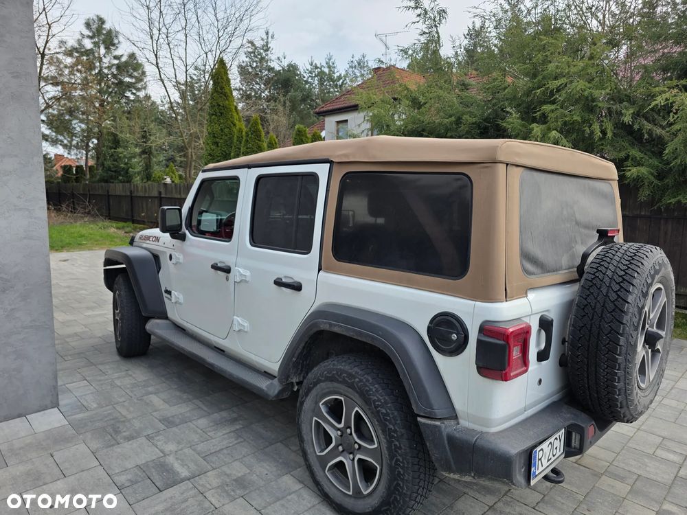 Jeep Wrangler Unlimited GME 2.0 Turbo Sport - 3