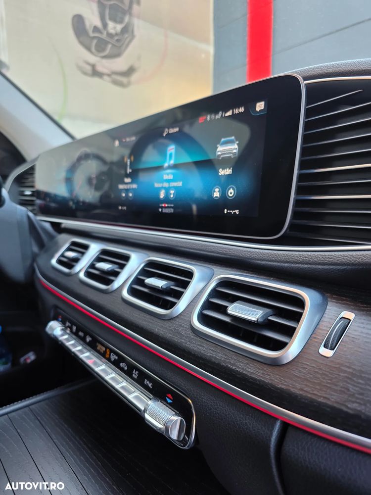 Mercedes-Benz GLE - 21