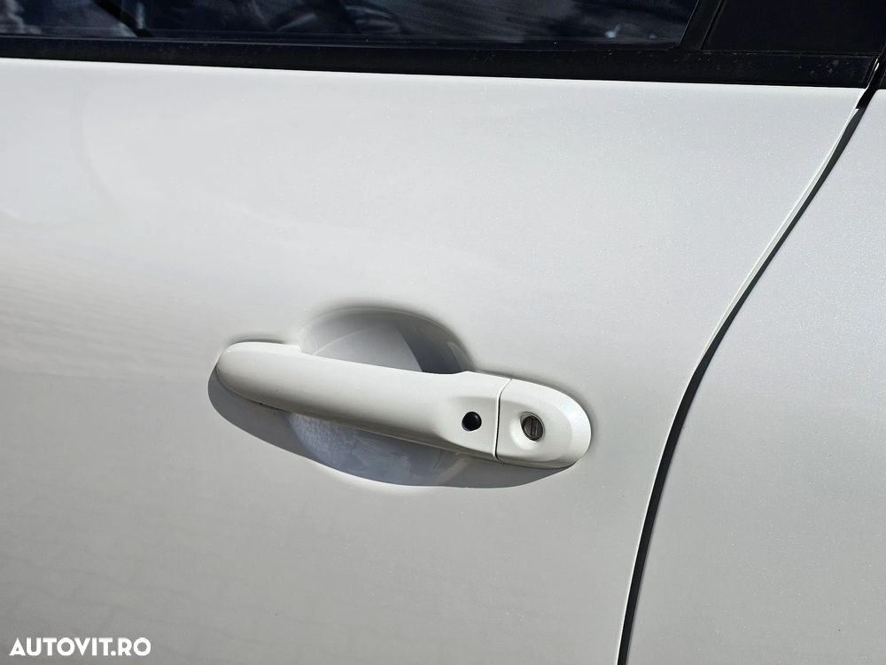 Nissan Juke 1.2L DIG-T Start/Stop Tekna - 35