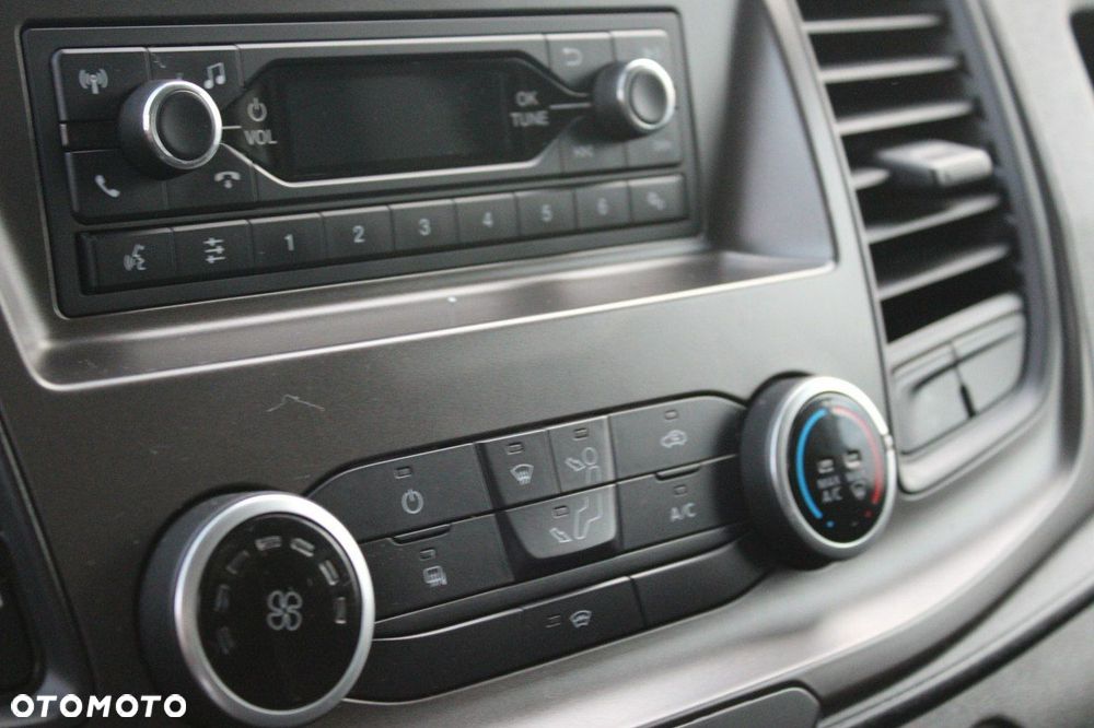 Ford Transit - 20
